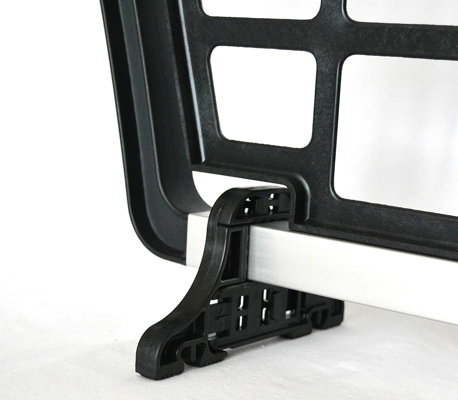 Cargo Gate Truck Bed Divider M380545