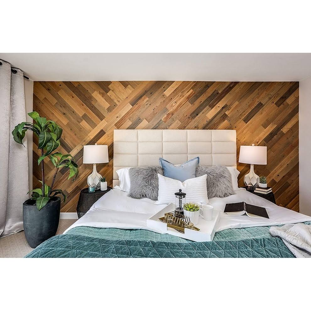 Reclaimed Wooden Wall Planks, Peel and Stick, 40 Sq. ft. R3932