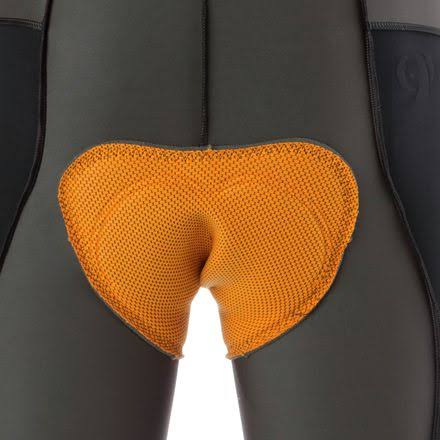 Black Medium 3/4 Tight G7708