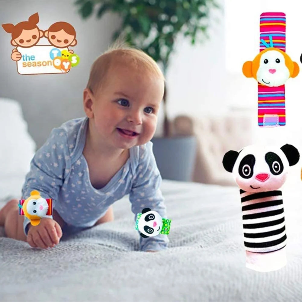Baby Socks Toys Wrist Rattle and Foot Finder Developmental Early Educational Toys Set (4 PCS) A483098