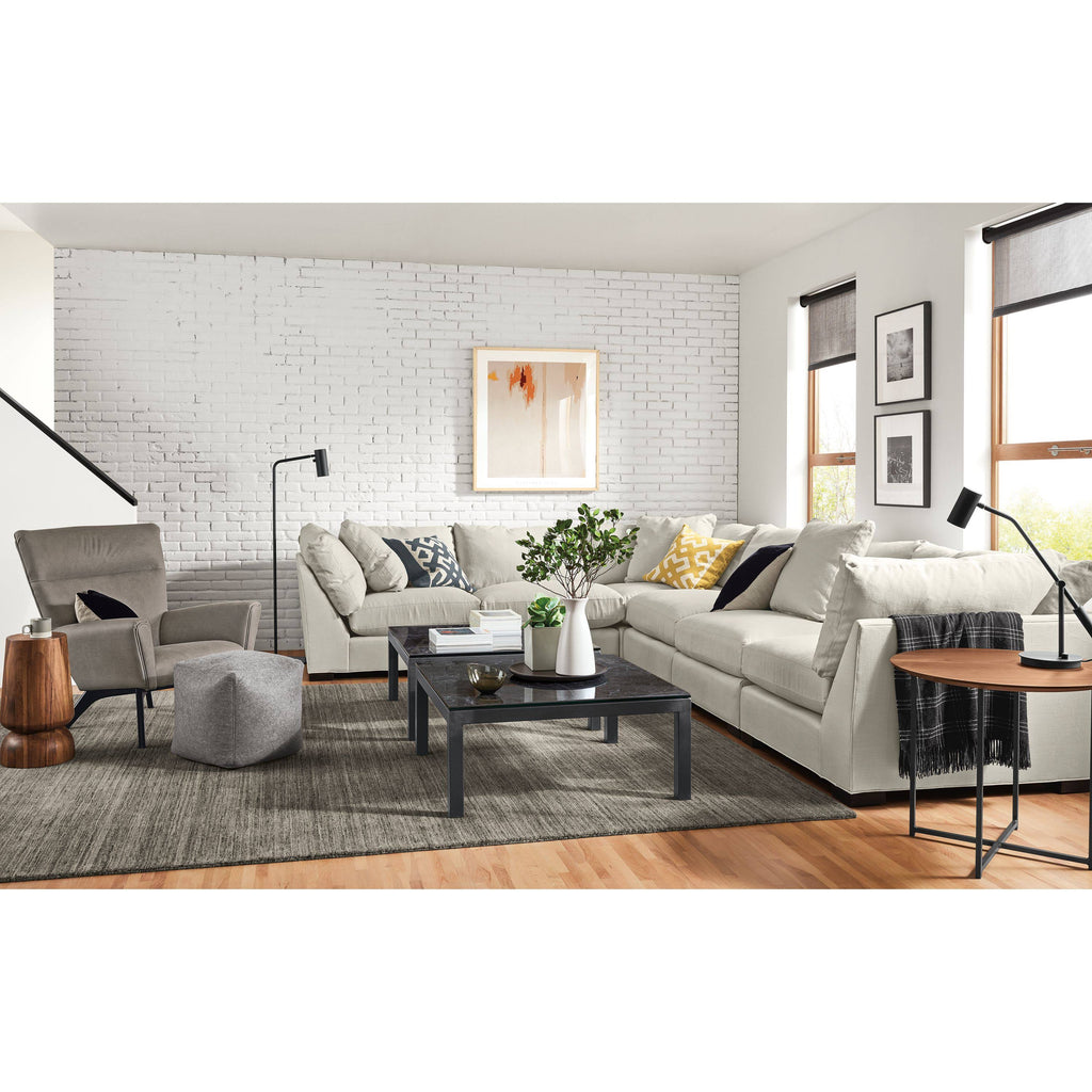 White Round End Table with Quartz Top X652695