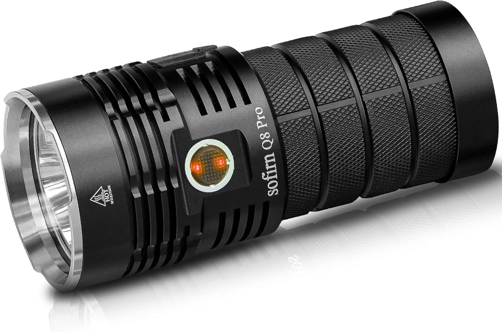 Rechargeable Flashlight 11000 Lumen with 4 x CREE XHP50.2 LEDs C140