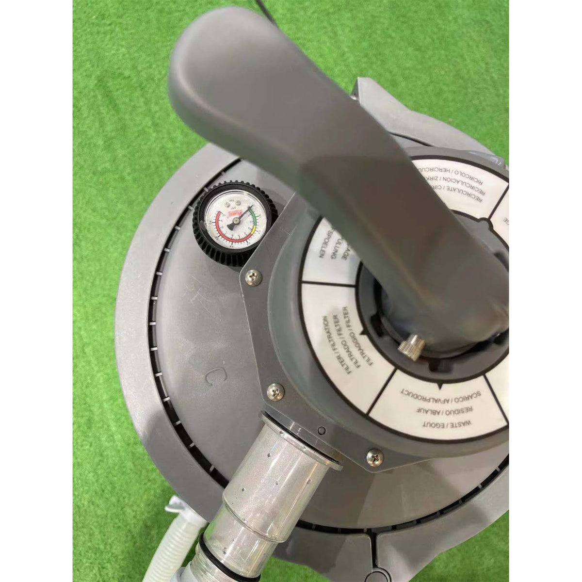 Sand Filter Pump for Swimming Pools & Spas Q955