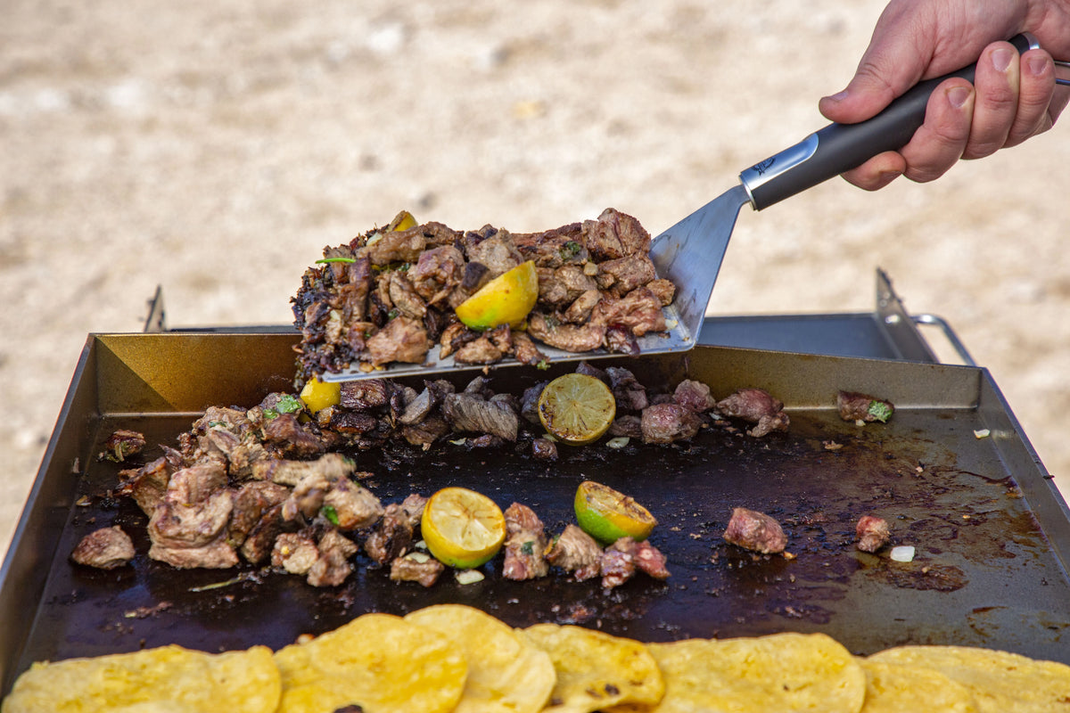 4 Burner Portable Griddle with Foldable Side Shelf L147450