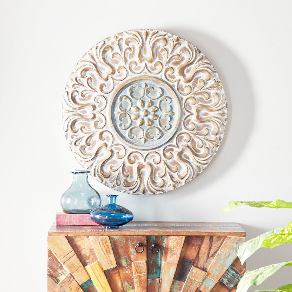 Round Antique Gold Metal Wall Decor with Light Green Textured Pattern Center X2886