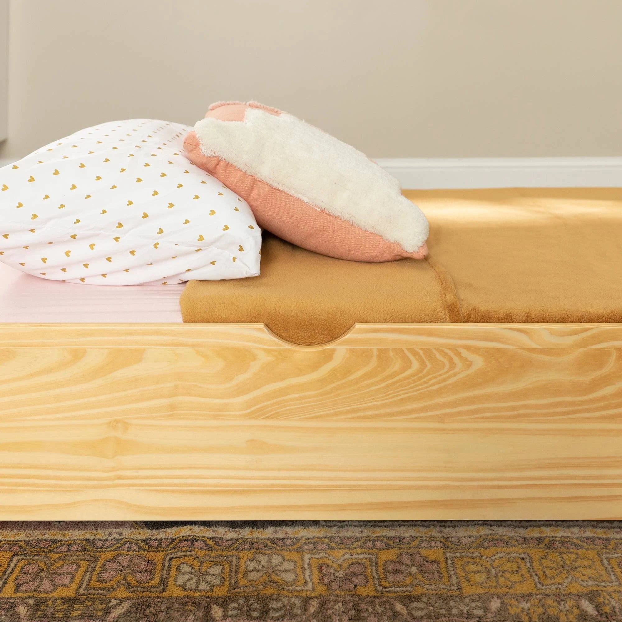 Twin Solid Wood Trundle Bed Natural E721