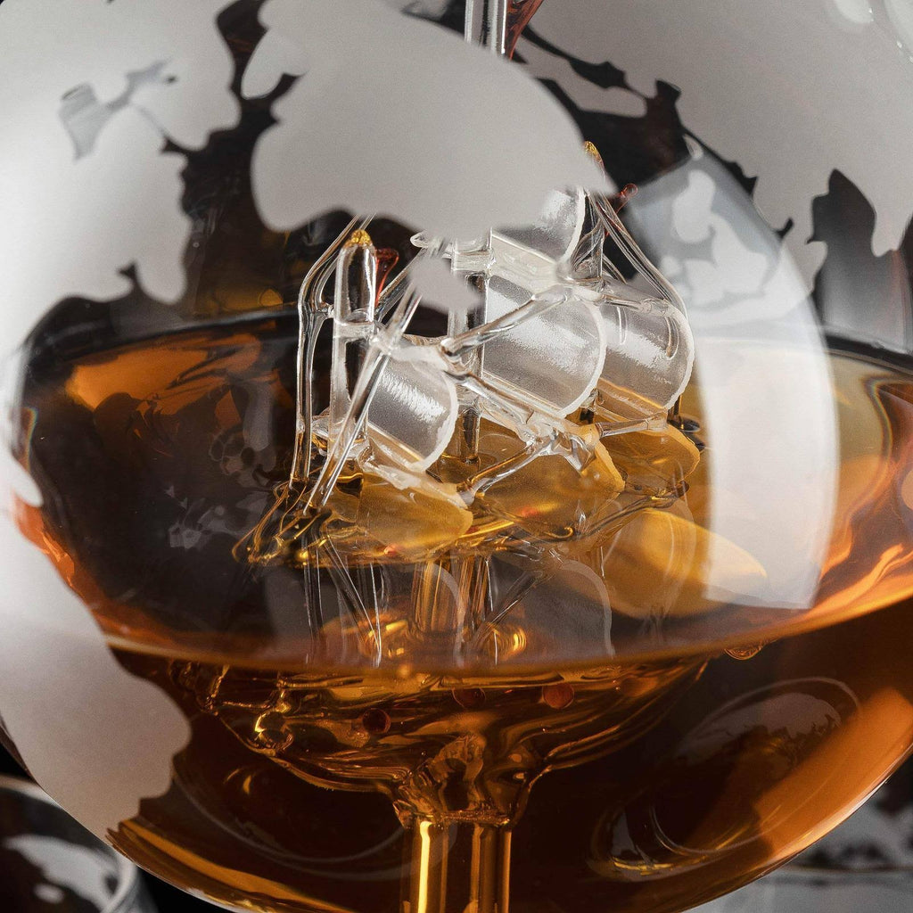 Etched World Decanter Globe Decanter with 4 World Map Glasses N663038