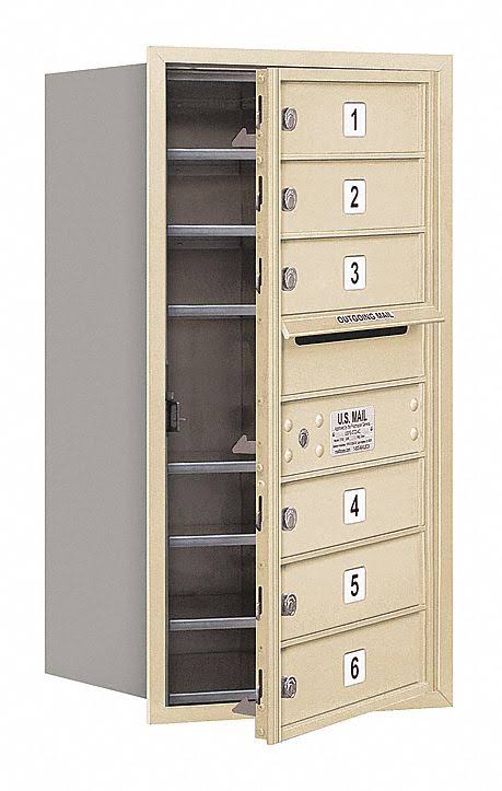 4C Horizontal Mailbox, Sandstone L6353