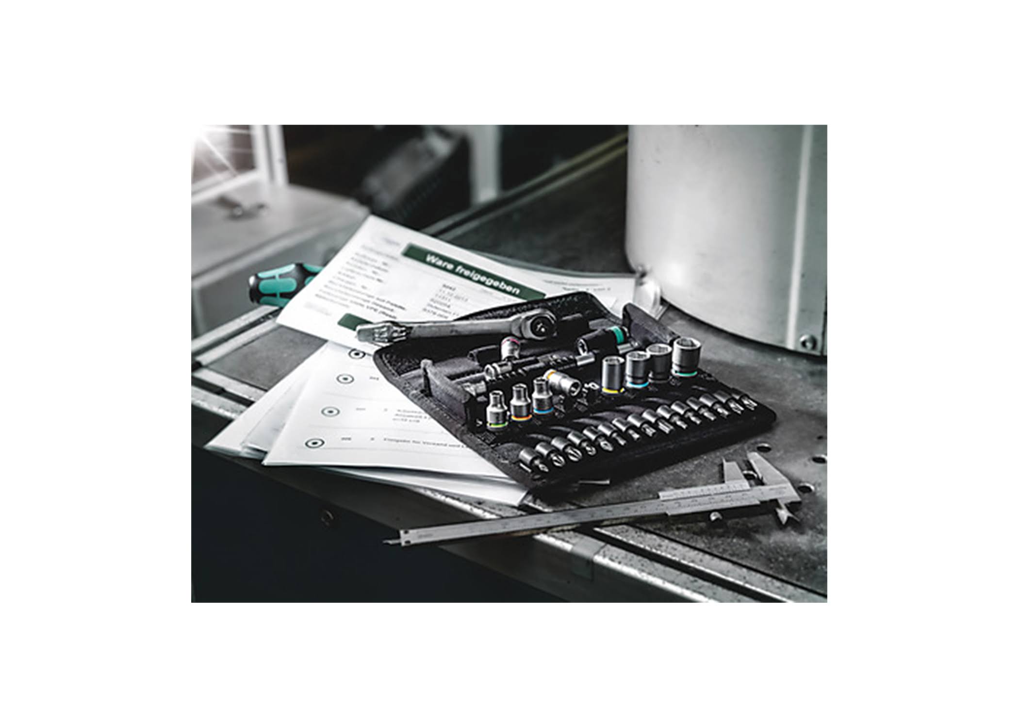 1/4x22 Drive Metric Metal Ratchet Set Q26968