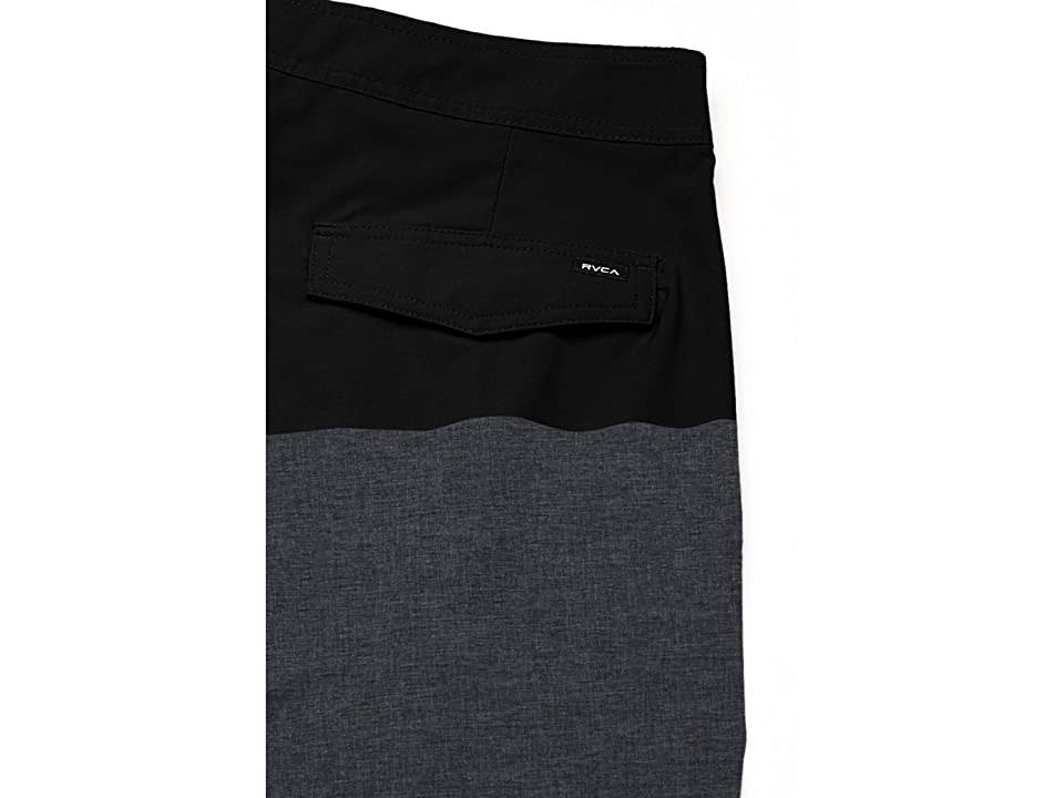 Black 28 Trunk Q589676