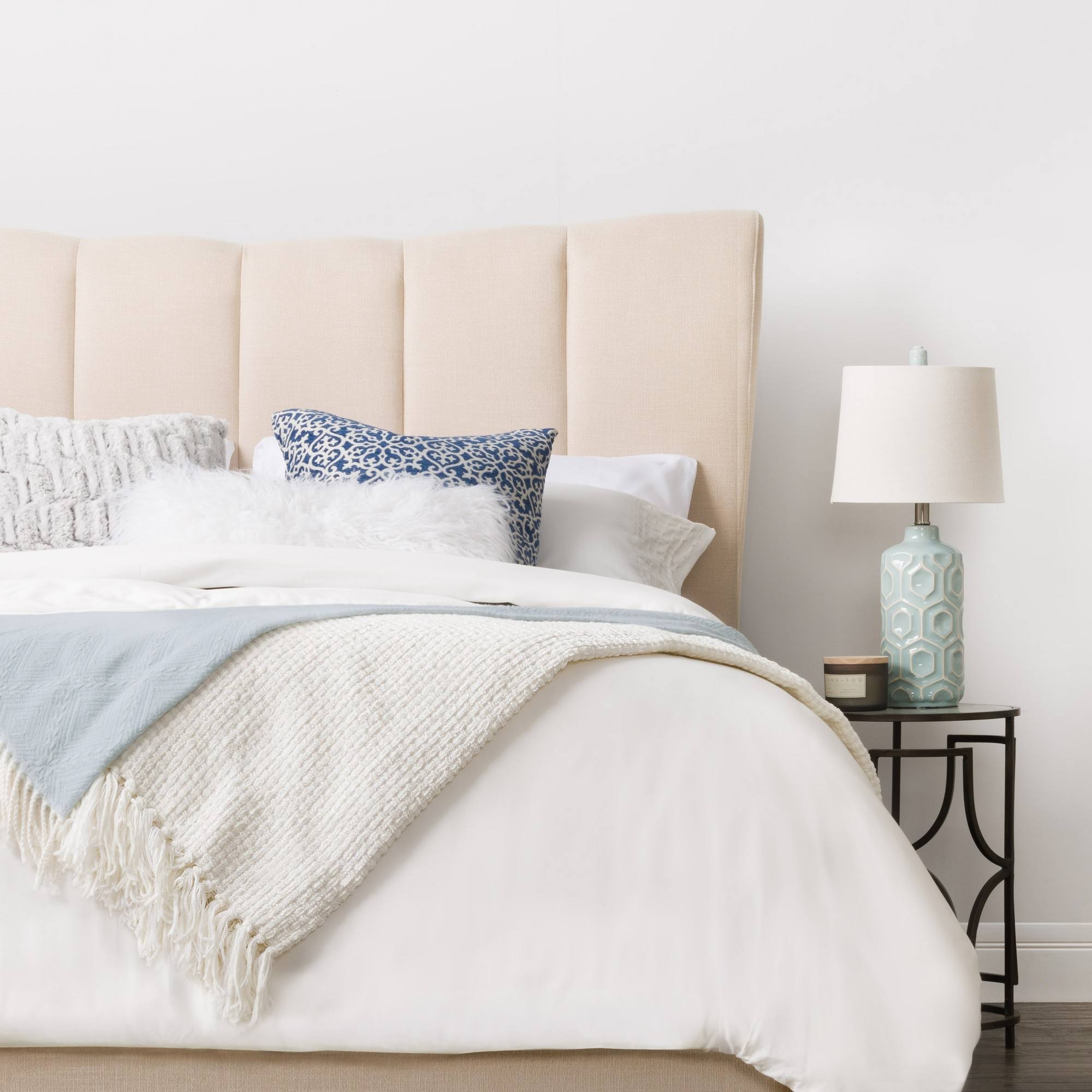 Cream Fabric Channel-Tufted Bed Frame Queen L917862
