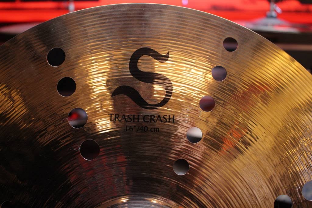 16x22 Trash Crash Cymbal L4921