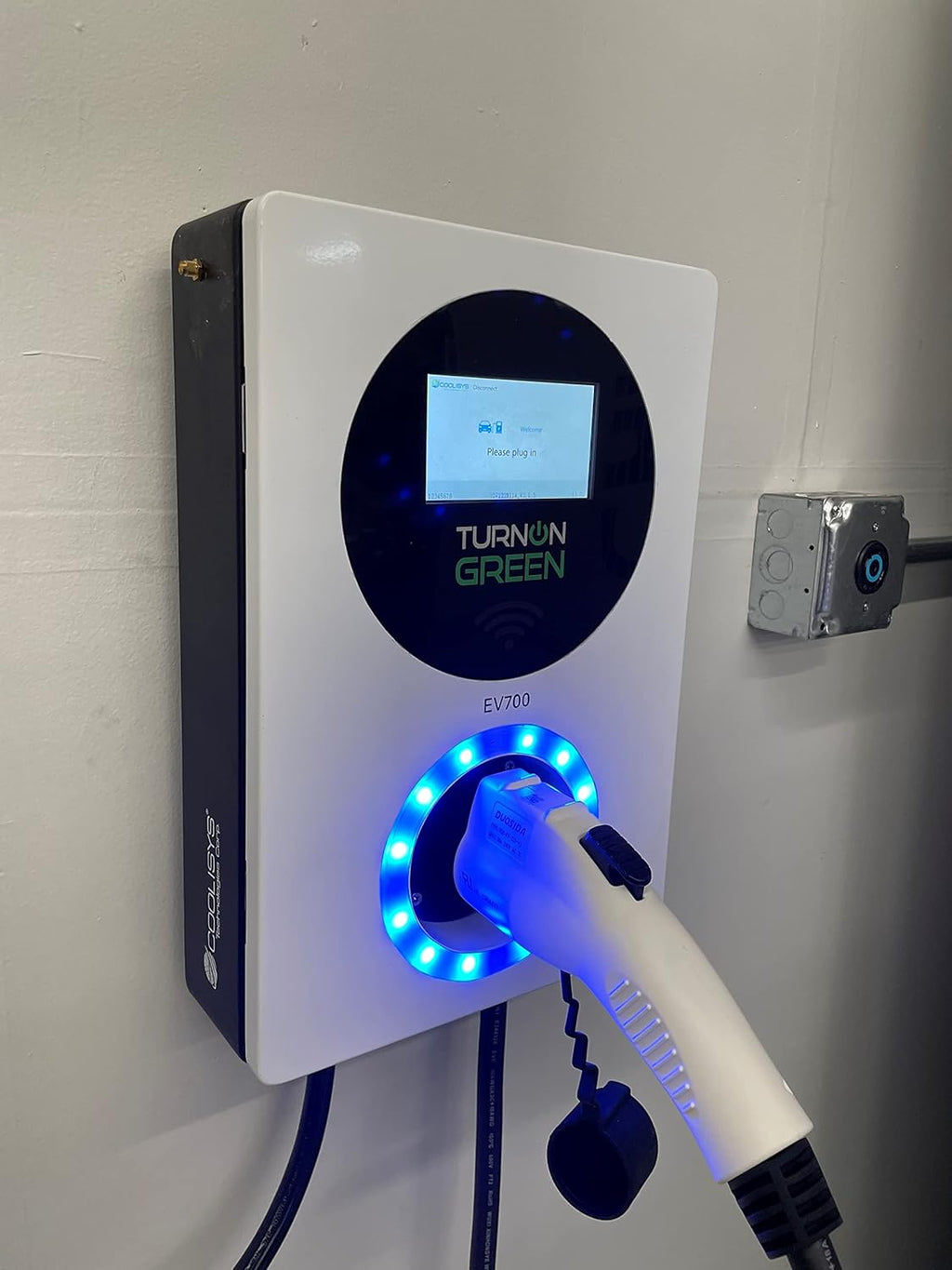 Level 2 Smart Electric Vehicle Charger with 18ft Cable L82813