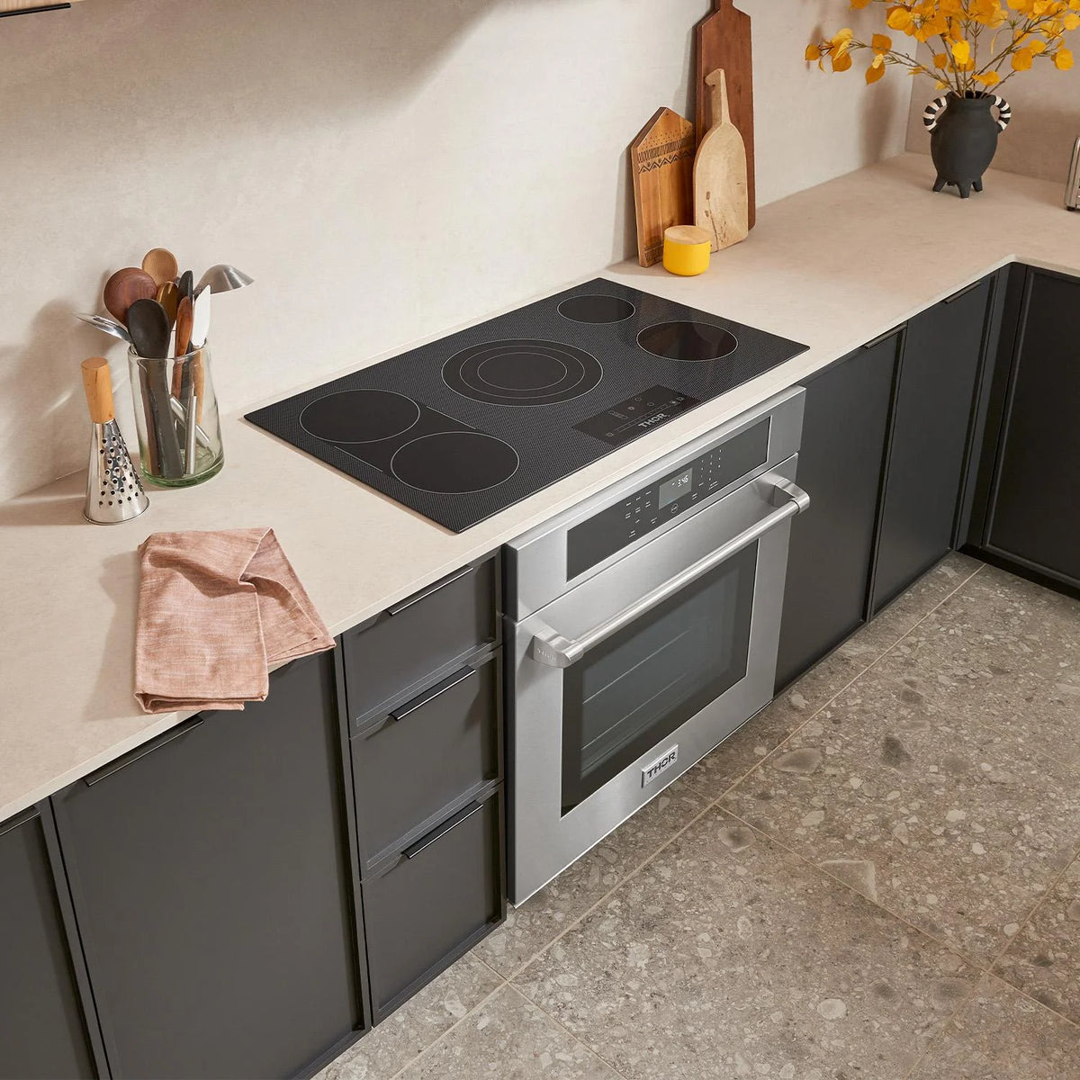 36" Wide 5 Burner Electric Cooktop I96634