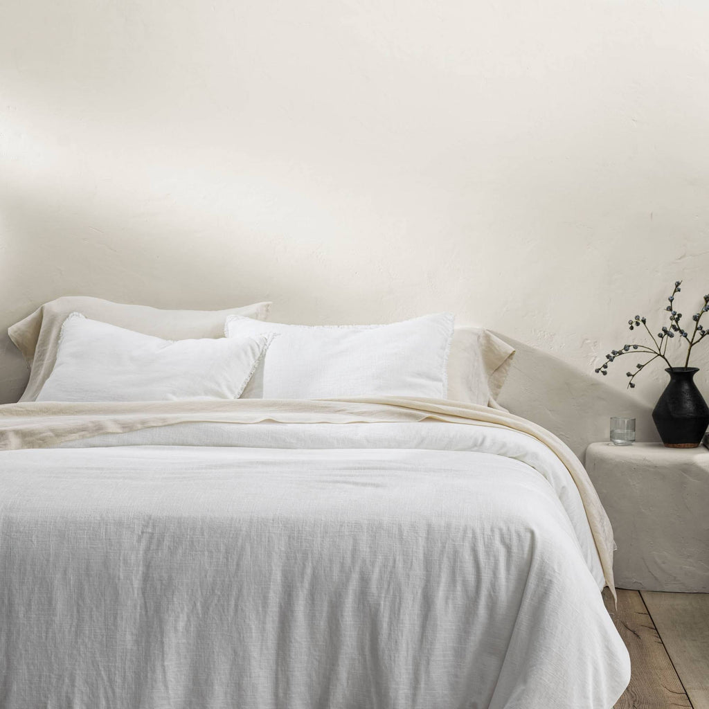 White Linen Blend Comforter & Sham Set D39274