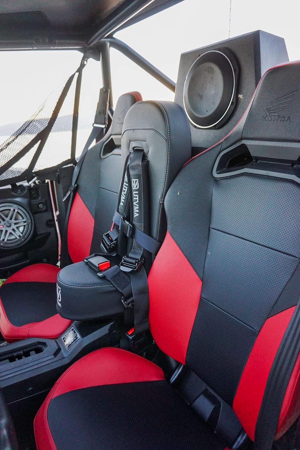 Front Bump Seat with 4-Point Harness X896850